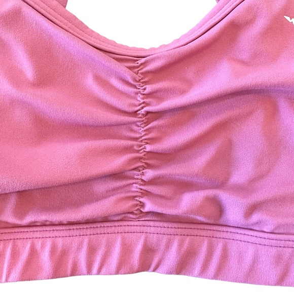 Gymshark Dark Pink Ruched Training Sports Bra Size Small - Picture 5 of 15